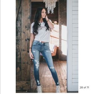 Distressed KanCan Skinnies